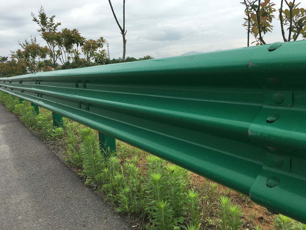 ���λ�����������ʯͷ����ȥ��ô����